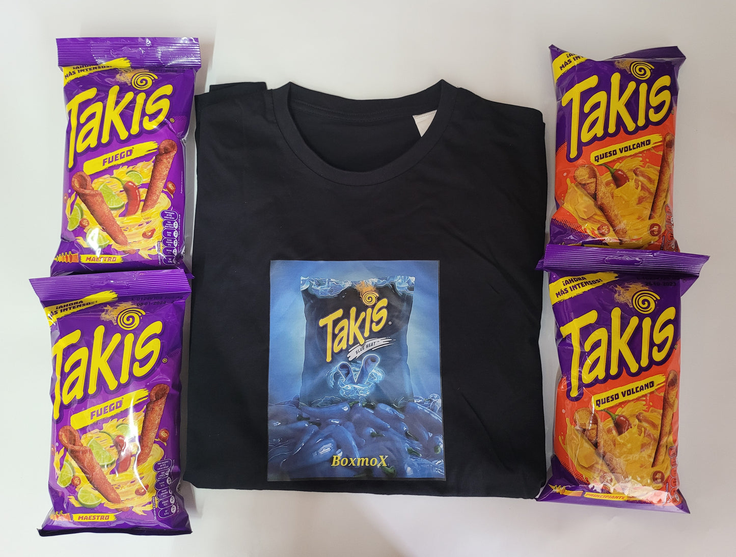 1x Takis Blue Heat T-Shirt 100% Baumwolle & 4x Takis Chips Tortilla Feugo Limette & Queso Volcano je 90g