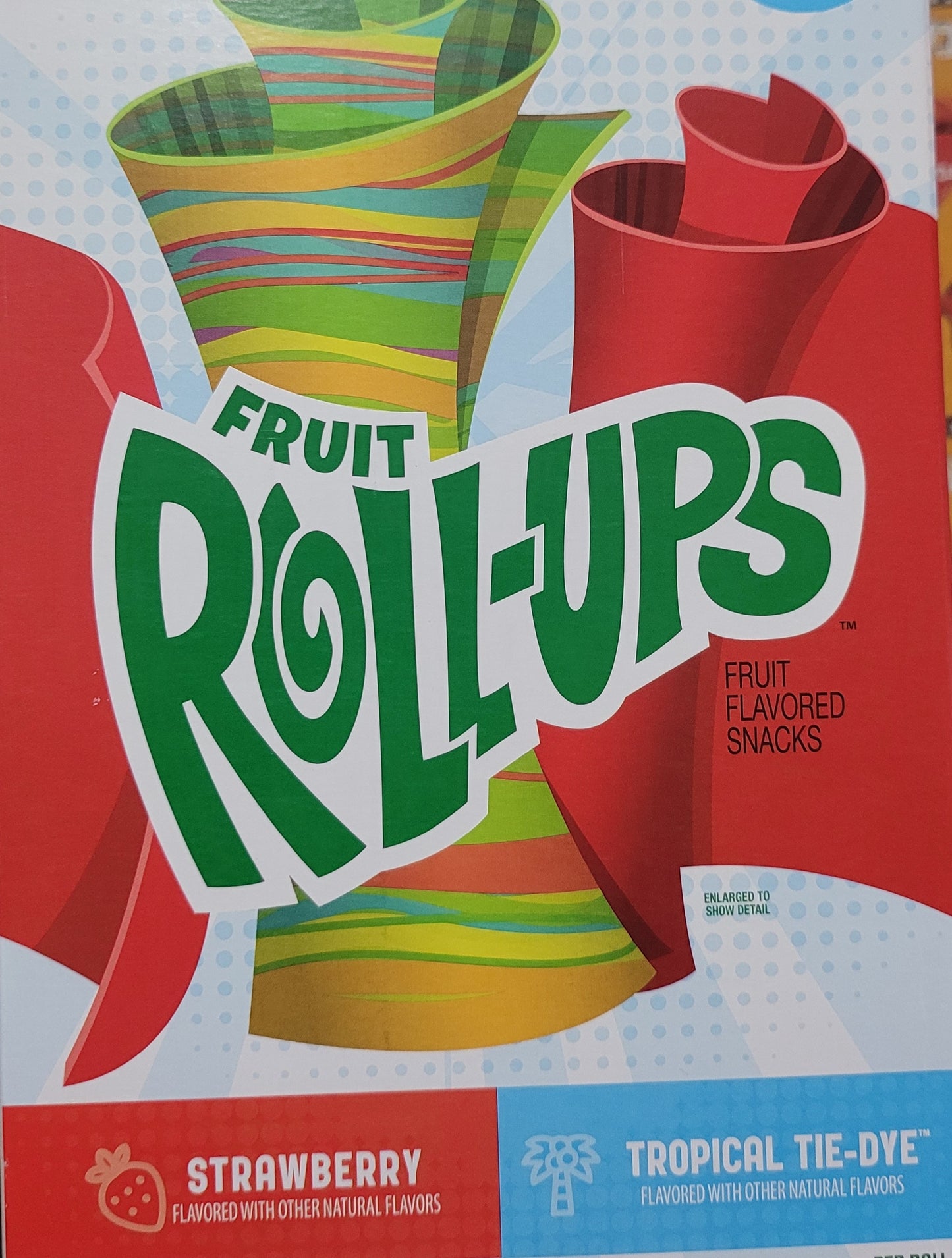 Fruit Roll-Ups Strawberry and Tropical Tie-Dye Single 14g  (10g/0,46€)